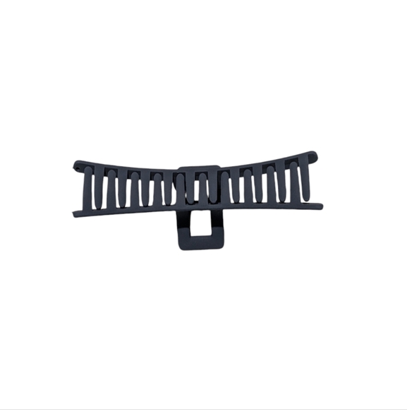 🍁 3/$15 Boutique Claw Hair Clip - Picture 5 of 6